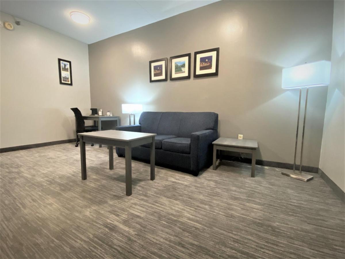 Baymont By Wyndham Lafayette - Purdue University Eksteriør bilde